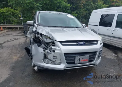 2014 Ford Escape Se from USA, damaged, VIN 1FMCU9GX2EUD92810